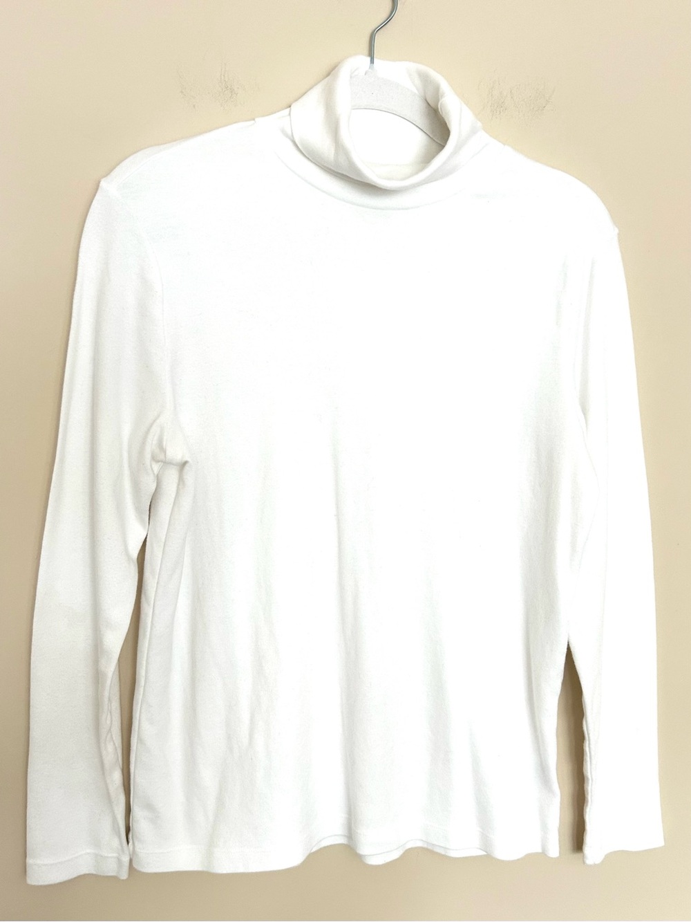 White Stag Women’s White Long Sleeve Turtleneck Top